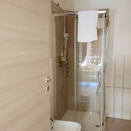 Bed and breakfast Cangiano And Pool Osimo