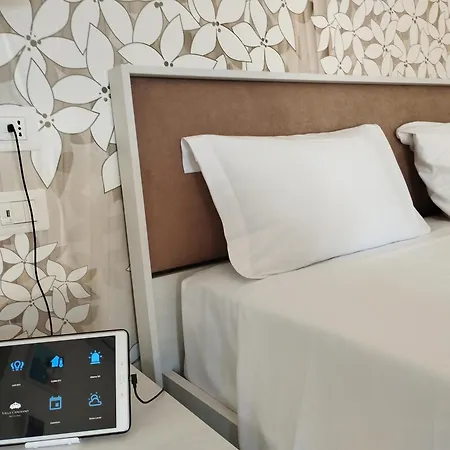 Cangiano And Pool Bed and breakfast