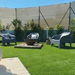 Cangiano And Pool Bed & Breakfast