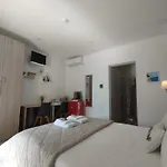 Bed & Breakfast Cangiano And Pool 3*