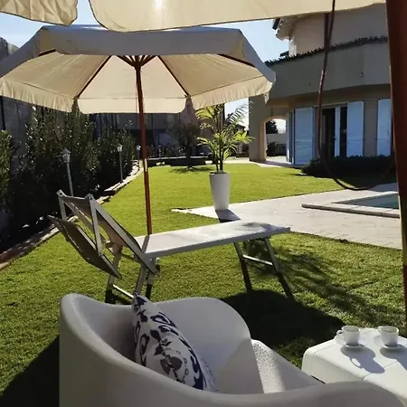 Cangiano And Pool 3*